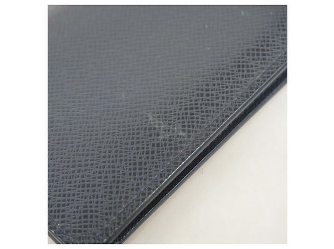 Louis Vuitton Taiga Portefeuille Brazza Long Wallet Blu navy - vista 6