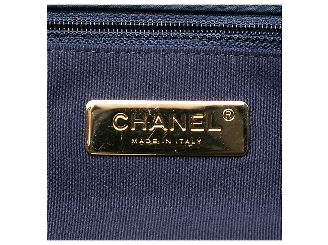 Chanel Blue Medium Quilted Jersey 19 Flap Blu navy - vista 5