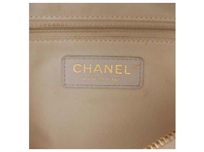 Borsa a tracolla Chanel White Quilted Caviar Business Affinity Bianco Crudo - vista 5