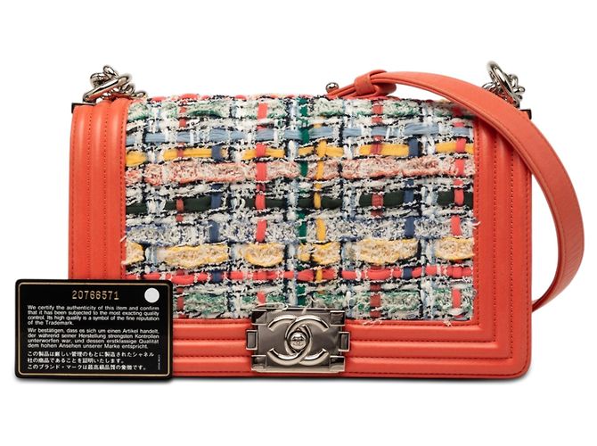 Boy Flap in tweed arancione e agnello misura Medium di Chanel Pesca - vista 8