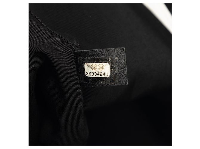 Borsa Chanel Black Coated Canvas La Pausa Bay Shopping Nero - vista 6
