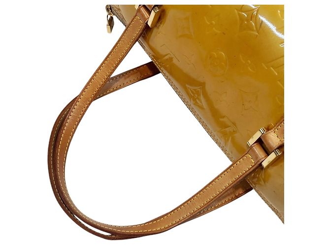 Borsa Louis Vuitton Bedford in pelle smaltata gialla Giallo - vista 7
