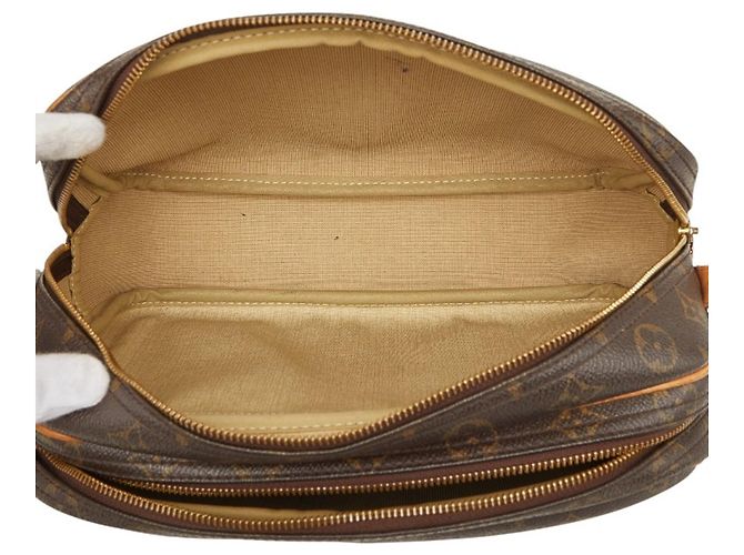Borsa a tracolla Louis Vuitton Monogram Reporter PM Marrone - vista 11