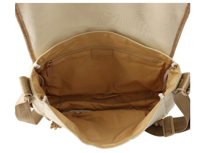 Borsa a tracolla Chanel in beige marrone e avorio Crudo - vista 6