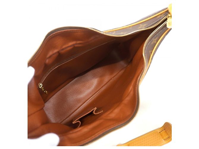 Borsa a tracolla Louis Vuitton Monogram Boulogne 35 Marrone - vista 4