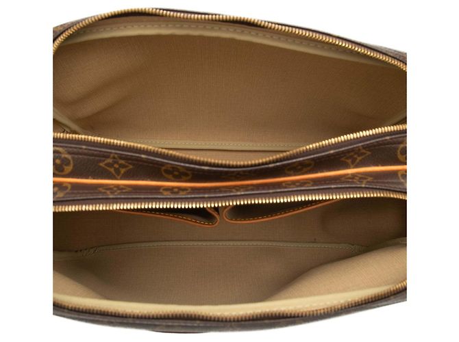 Borsa a tracolla Louis Vuitton Monogram Reporter GM Marrone - vista 4