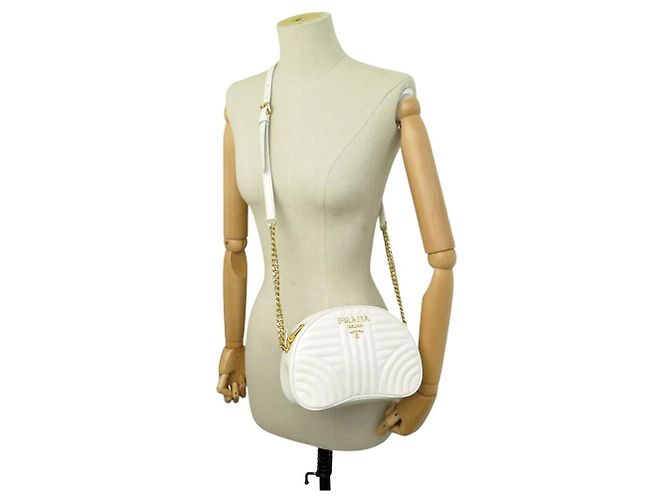 NUOBA BORSA PRADA DIAGRAMME CAMERA 1BH130 PELLE BIANCA A TRACCOLLA Bianco - Ansicht 5