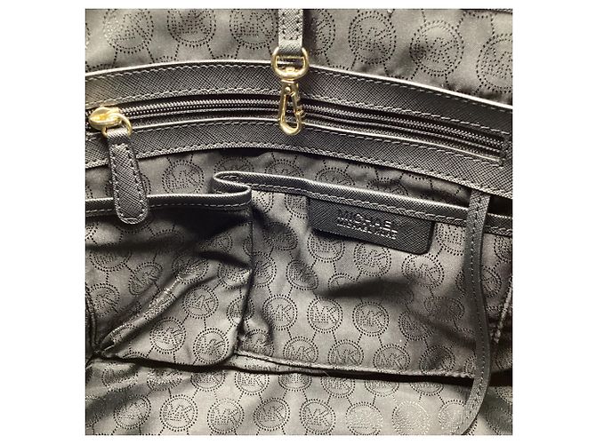 Bolso tote de viaje pequeño Michael Kors en cuero Saffiano negro Multicolor - vista 7