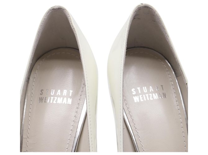 Stilettos Heist de Stuart Weitzman en charol blanco Crudo - vista 8