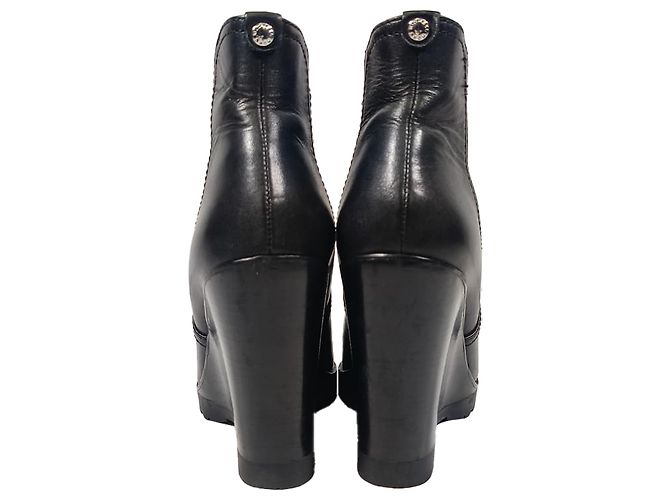 Stivaletti Chelsea con zeppa Thea di Michael Kors in pelle nera Nero - vista 3