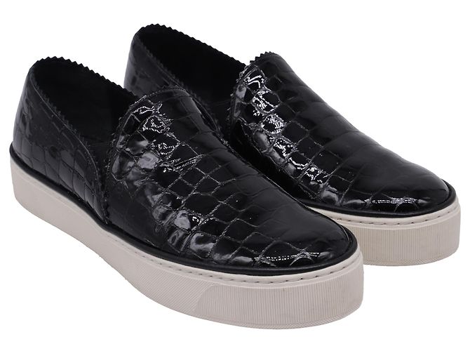 Stuart Weitzman Croc Embossed Nuggets Slip On Sneaker aus schwarzem Leder - Ansicht 3