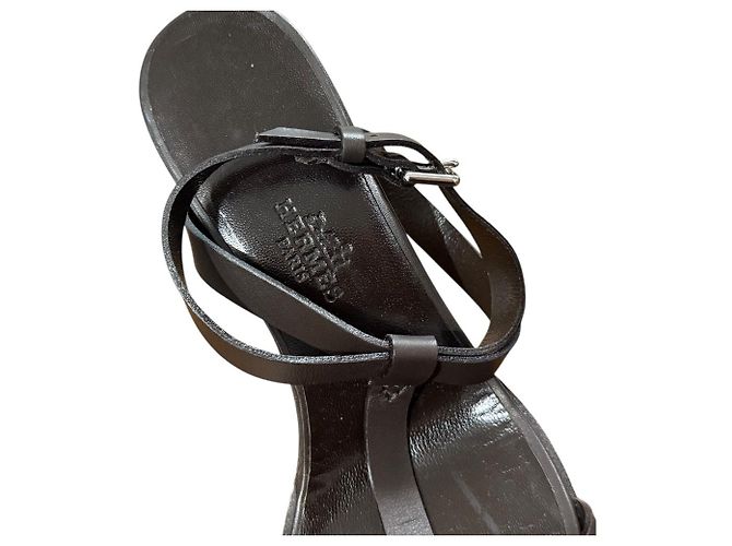 Hermès Sandali in pelle Hermes Marrone - vista 10
