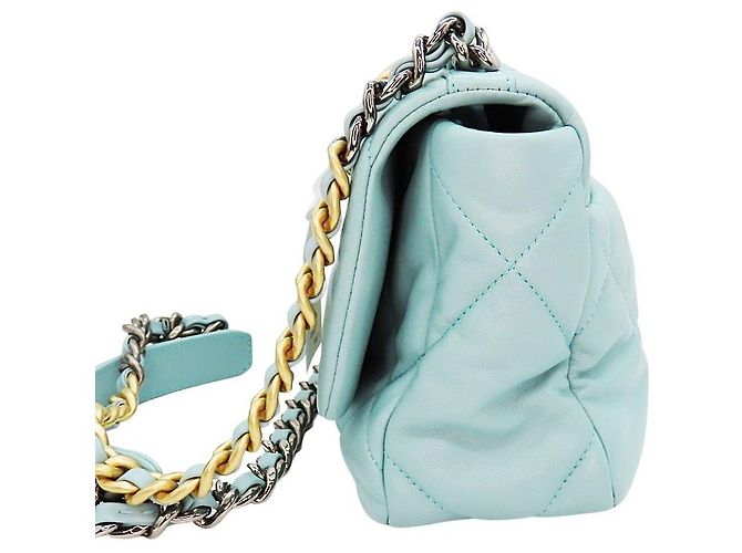 Borsa a tracolla 2way Chanel 19 in agnello Verde - vista 3