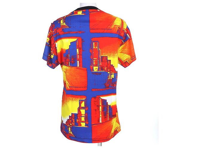 Camiseta Louis Vuitton City Print LVChain Roja Multicolor - vista 3