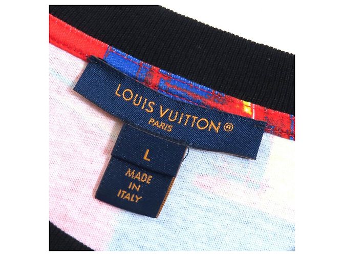 Camiseta Louis Vuitton City Print LVChain Roja Multicolor - vista 6