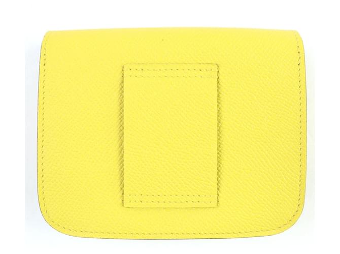 Cartera Hermès Constance Slim Epsom Amarillo - vista 3