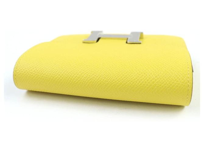 Cartera Hermès Constance Slim Epsom Amarillo - vista 5