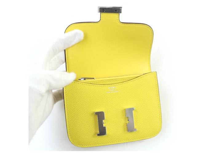 Cartera Hermès Constance Slim Epsom Amarillo - vista 6
