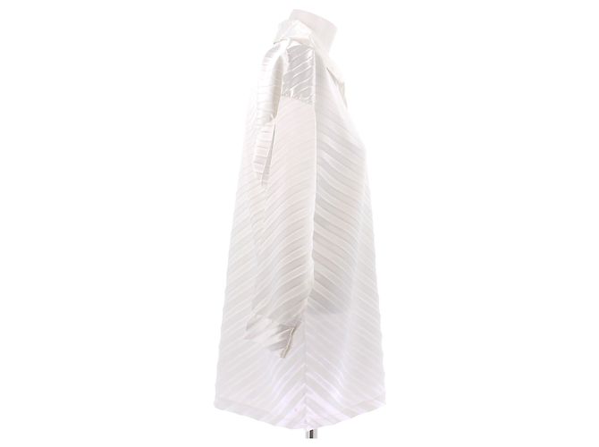 Issey Miyake Bluse weiß aus Polyester - Ansicht 3