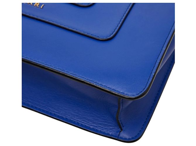 Bulgari Borsa a tracolla con catena Bvlgari Serpenti Forever Blu - vista 6