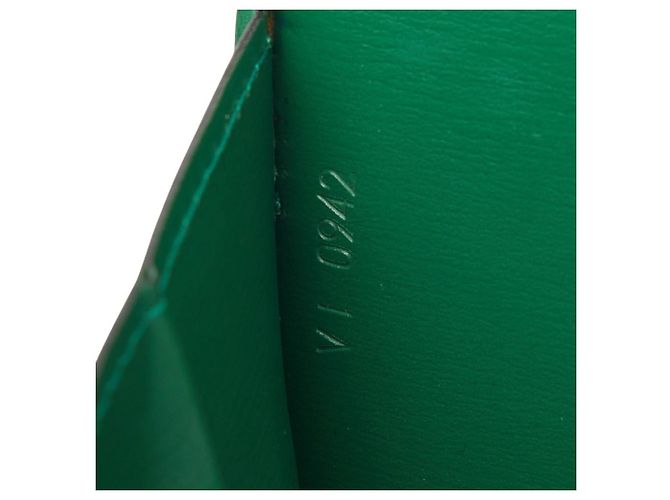 Louis Vuitton Epi Capucines Crossbody Shoulder Bag - view 13