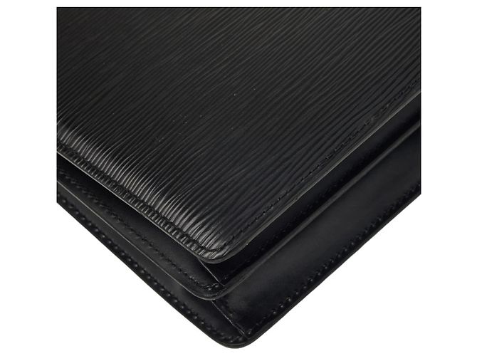 Borsa a Spalla Capucines Epi Louis Vuitton Nero - vista 8