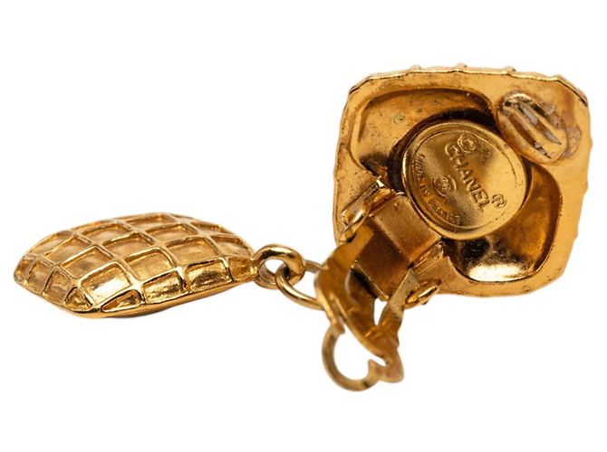 Orecchini Chanel Matelassé Vintage Swing D'oro - vista 3
