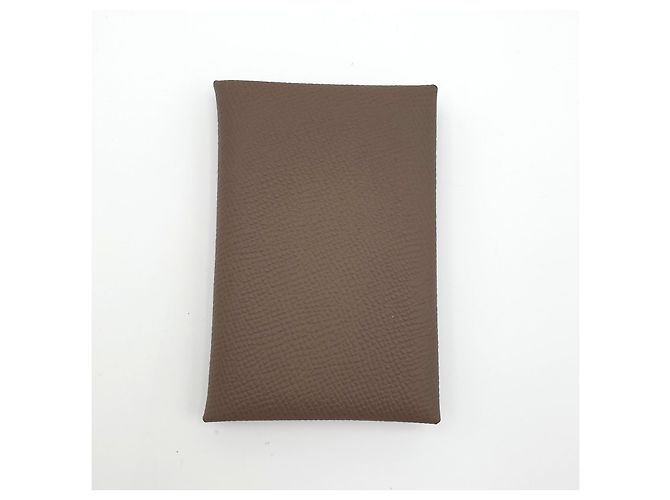 Hermès Kartenetui Calvi, Epsom-Kalbsleder, Etoupe Beige Hellbraun Dunkelbraun - Ansicht 3