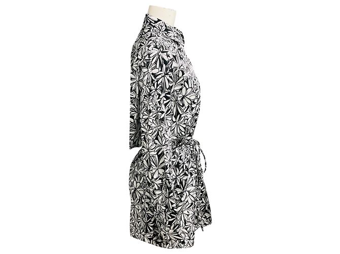 Autre Marque Camicia Capa Grembiule in Popeline di Cotone con Stampa Floreale Graffiti Nero / Bianco Rosetta Getty - vista 2