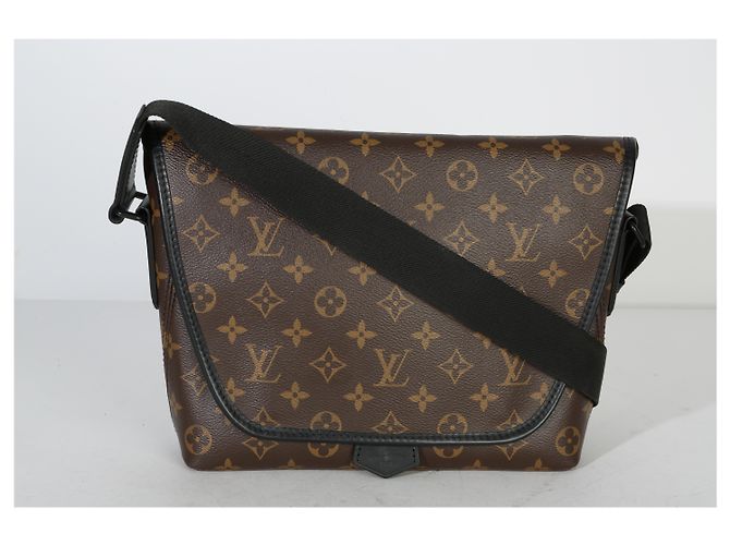 Messenger magnetico in tela Monogram Macassar Louis Vuitton Marrone - vista 7