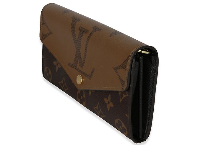 Portafoglio Sarah in Monogram Giant Reverse di Louis Vuitton Marrone - vista 3