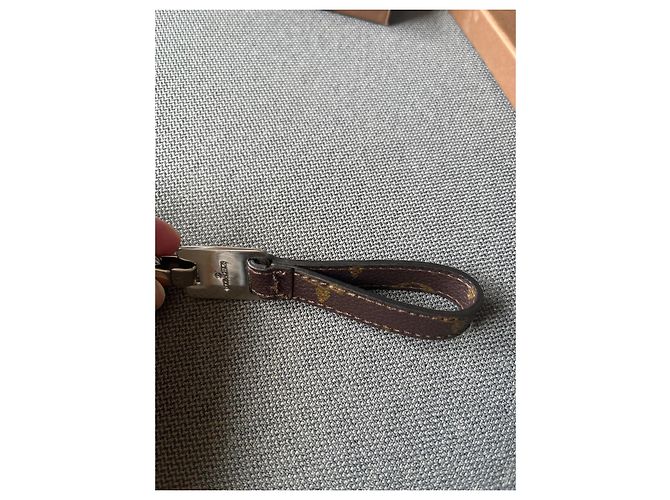 Louis Vuitton Monogramm Canvas-Schlüsselanhänger Dunkelbraun - Ansicht 7
