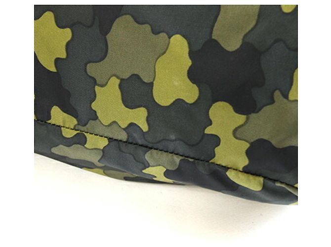 Borsa a tracolla in nylon e pelle kaki Prada Cachi - vista 3
