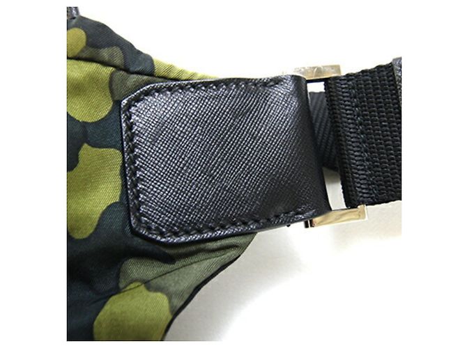 Borsa a tracolla in nylon e pelle kaki Prada Cachi - vista 5