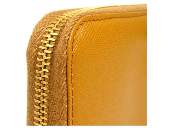 Cartera larga de cuero marrón y amarillo Prada Castaño - vista 7