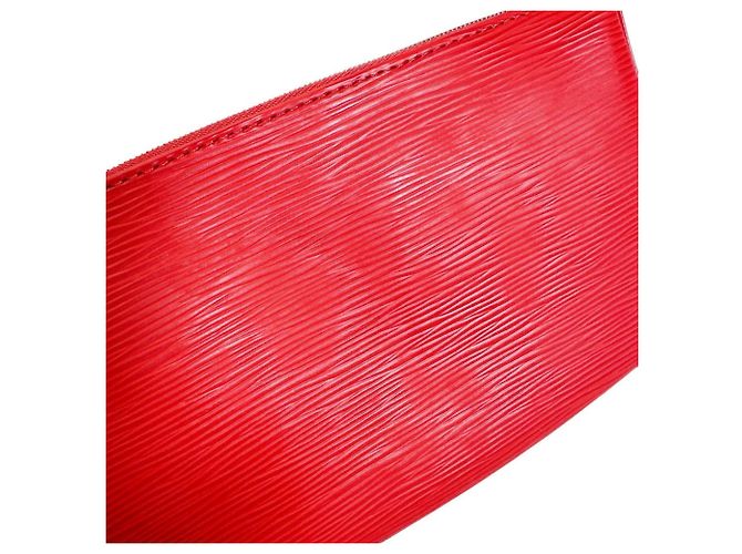 Pochette de piel Epi Louis Vuitton Roja - vista 11