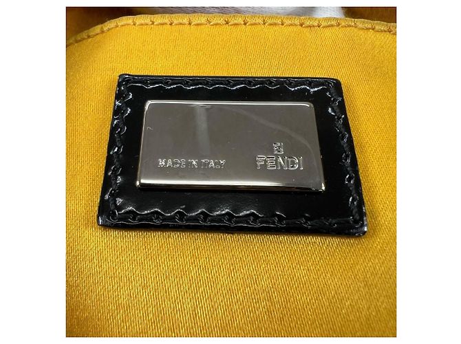 Borsa a Spalla Fendi Zucchino Nylon Marrone - vista 11