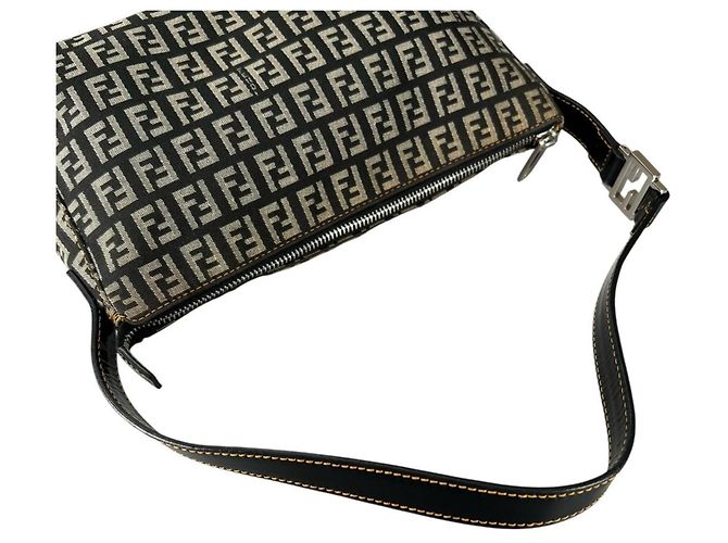 Borsa a Spalla Fendi Zucchino Nylon Marrone - vista 6
