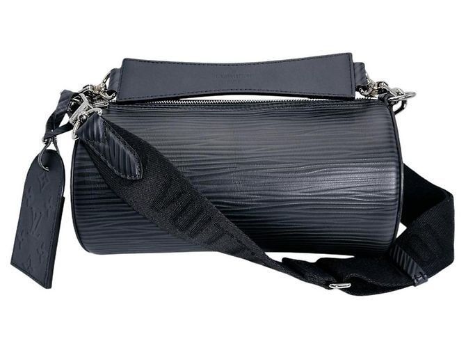 Sac à main Louis Vuitton Soft Polochon PM Noir - vue 3
