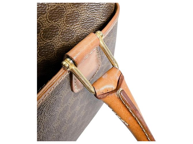 Céline Borsa in pelle marrone Celine - vista 15