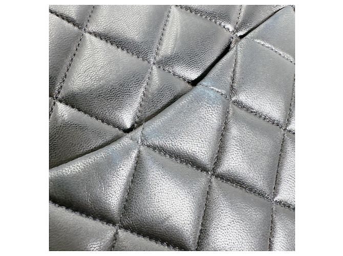 Borsa a tracolla Chanel in agnello nero - vista 15