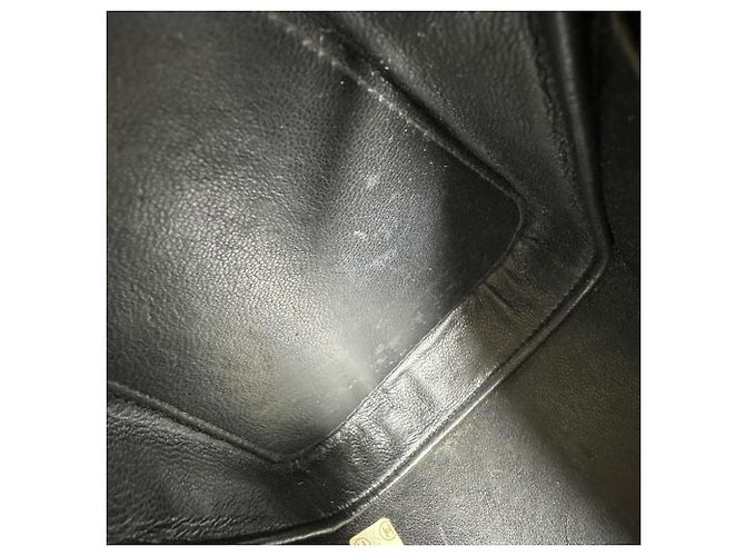 Borsa a tracolla Chanel in agnello nero - vista 18