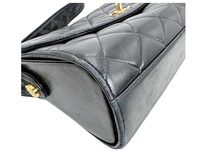 Borsa a tracolla Chanel in agnello nero - vista 7