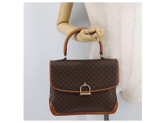Céline Borsa CELINE Macadam Canvas PVC Pelle Marrone Oro Auth 179420A D'oro - vista 26