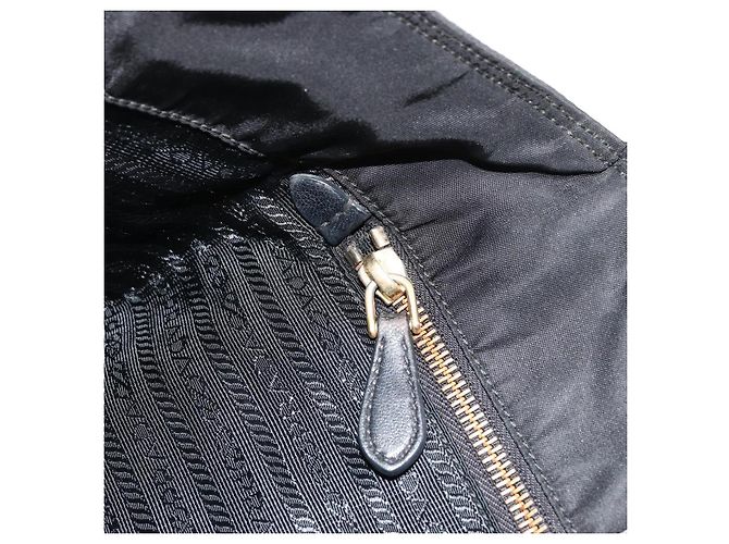 Borsa Tote PRADA Nylon Nero Oro Auth 179207 D'oro - vista 20