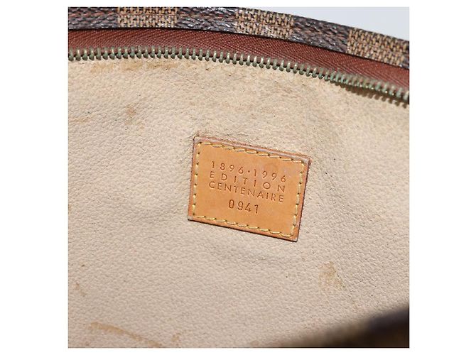 LOUIS VUITTON Damier Ebene Poche Toilette 26 Pouch N47543 LV Auth 179094 - vista 10