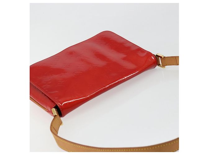 LOUIS VUITTON Monogram Vernis Thompson Street Bag Red Rouge M91094 Auth BA12592 - vista 6