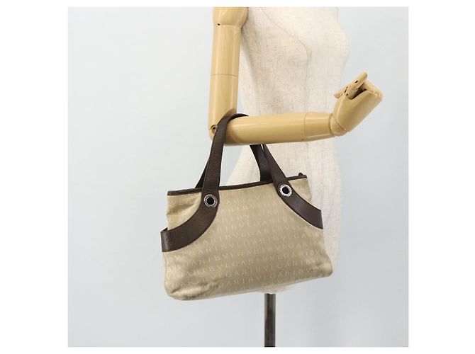 Bulgari Borsa BVLGARI Logo Mania in tela beige e argento Auth 180078 - vista 22