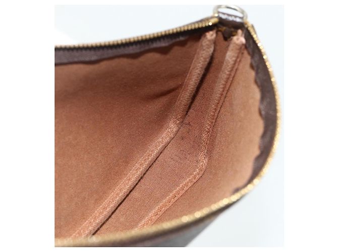 LOUIS VUITTON Monogram Pochette Accessoires Pochette M51980 LV Auth am11622 Monogramma - vista 11