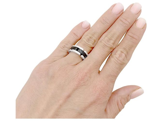 Anello Chanel, "Ultra", oro bianco e ceramica nera. - vista 6